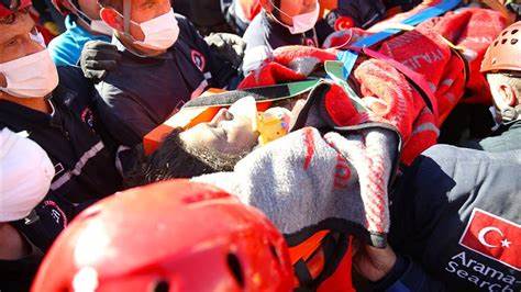 OIF 7 ضحايا زلزال مدينة إزمير ازدادت إلى 60 قتيل